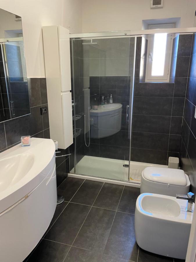 Sea & Park Apartment Genoa Bagian luar foto