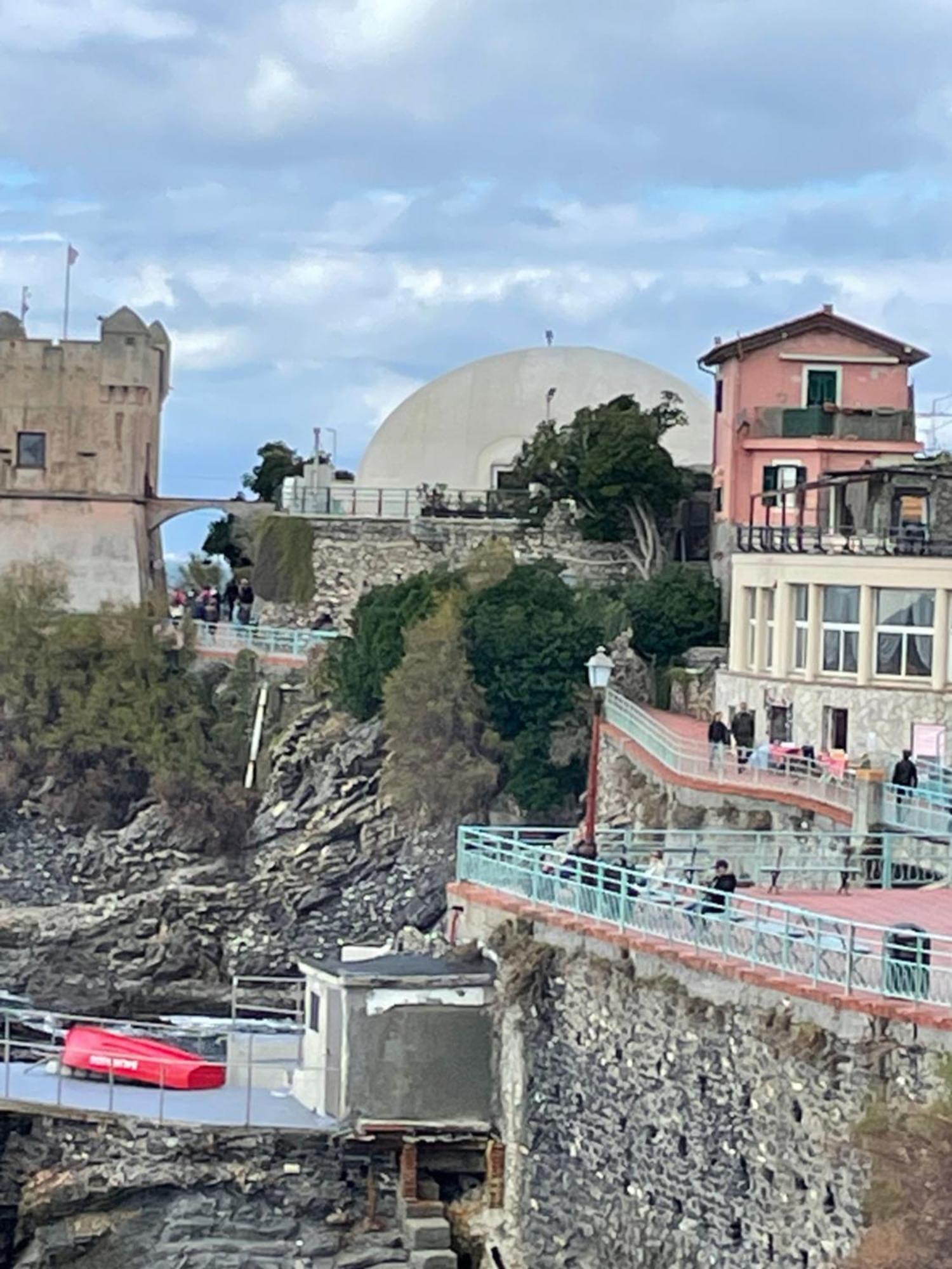 Sea & Park Apartment Genoa Bagian luar foto